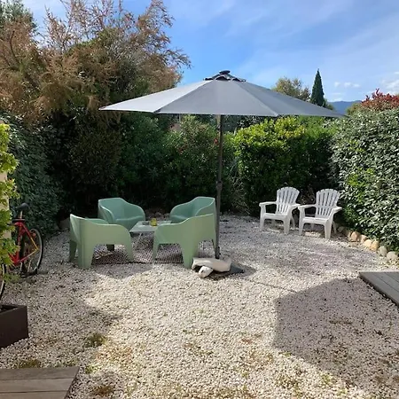 Vesta 62m2 A St Cyprien 700 M De La Et Du Village *