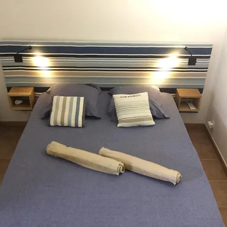 Vakantiehuis Vesta 62m2 A St Cyprien 700 M De La Et Du Village *