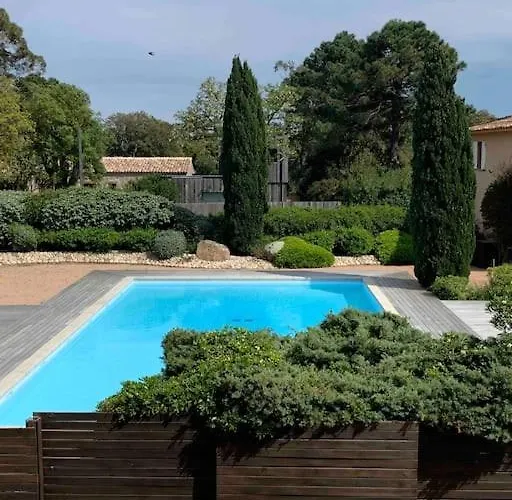 Vesta 62m2 A St Cyprien 700 M De La Et Du Village *