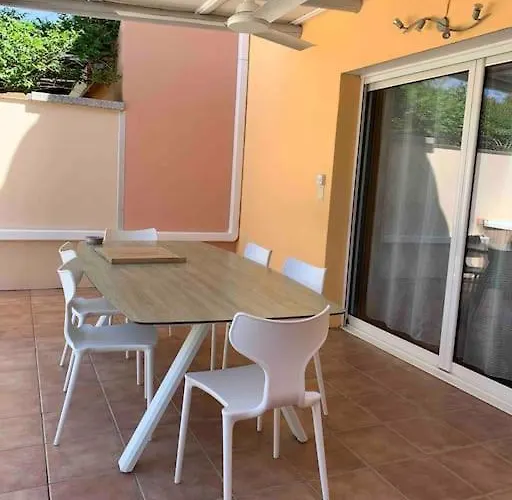 Vesta 62m2 A St Cyprien 700 M De La Et Du Village Prázdninový dům Lecci