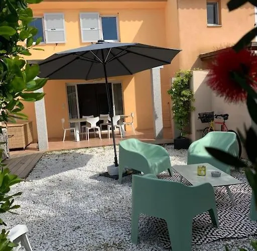 Prázdninový dům Vesta 62m2 A St Cyprien 700 M De La Et Du Village Lecci